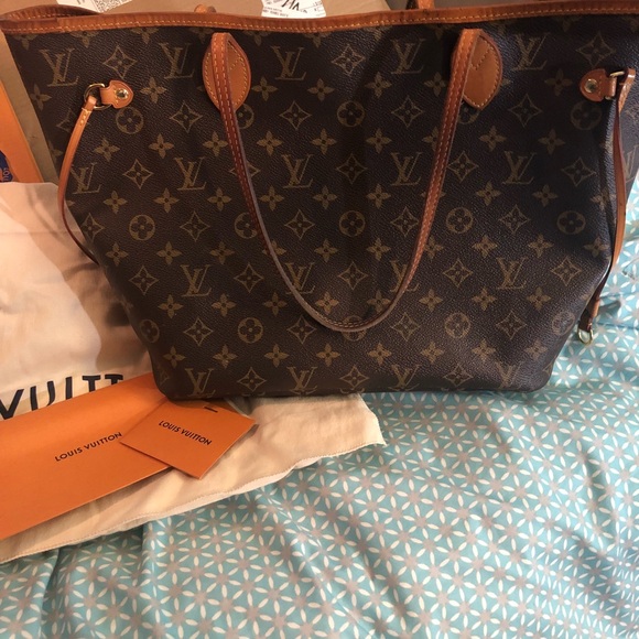 Authentic LV PM - Picture 2 of 8